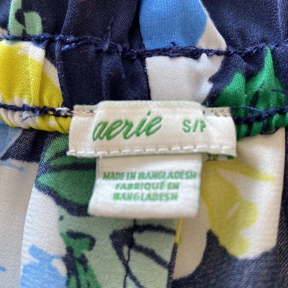 Aerie Satiny Ruffle Boxer with Pockets - Picture 7 of 7